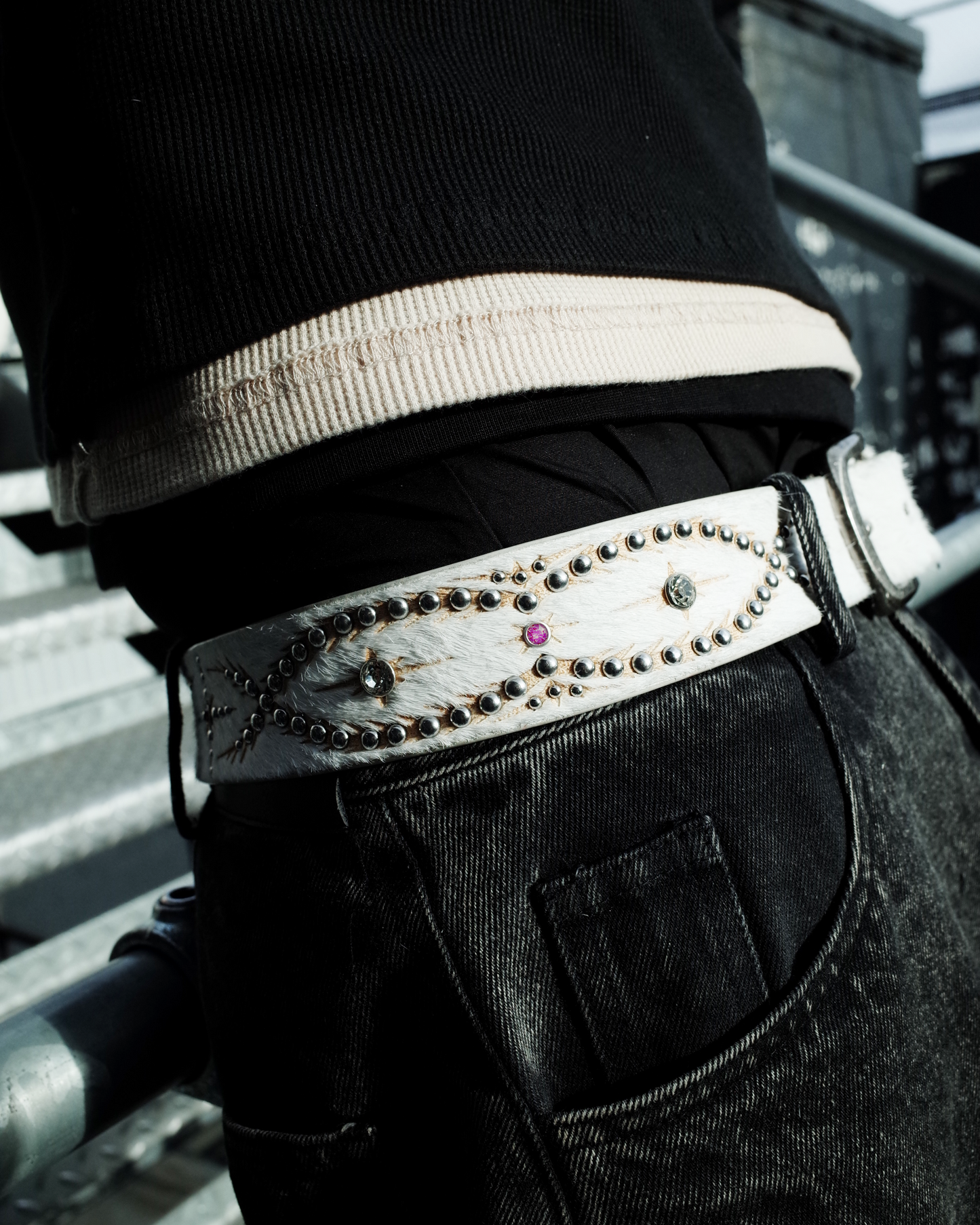 DEXSPACE* STUDDED BELT [ SNOW FUR ]